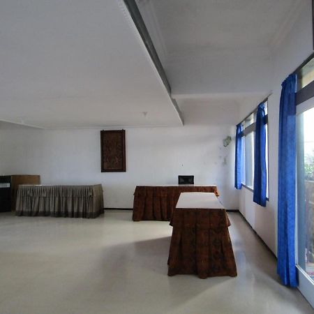 Hotel Pantes Sarangan Luaran gambar