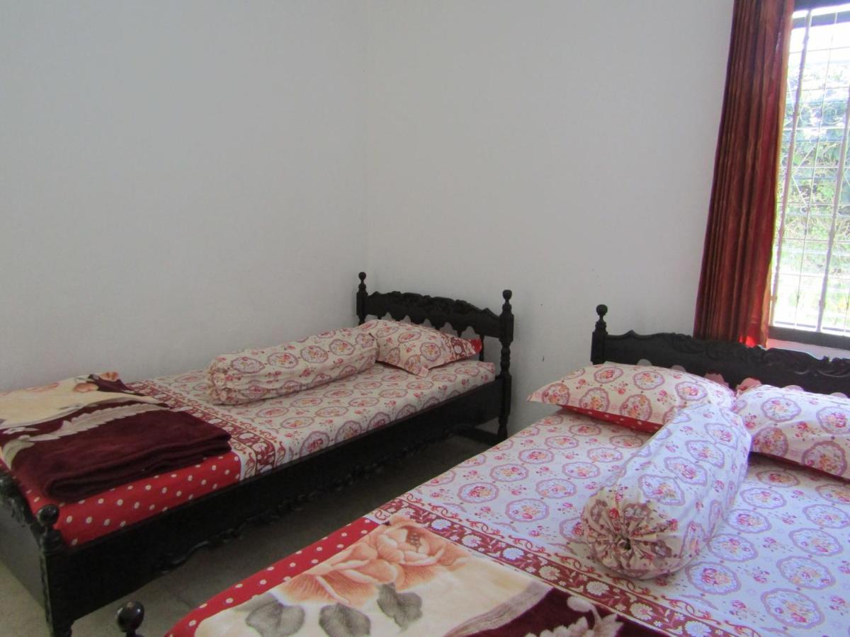Hotel Pantes Sarangan Luaran gambar
