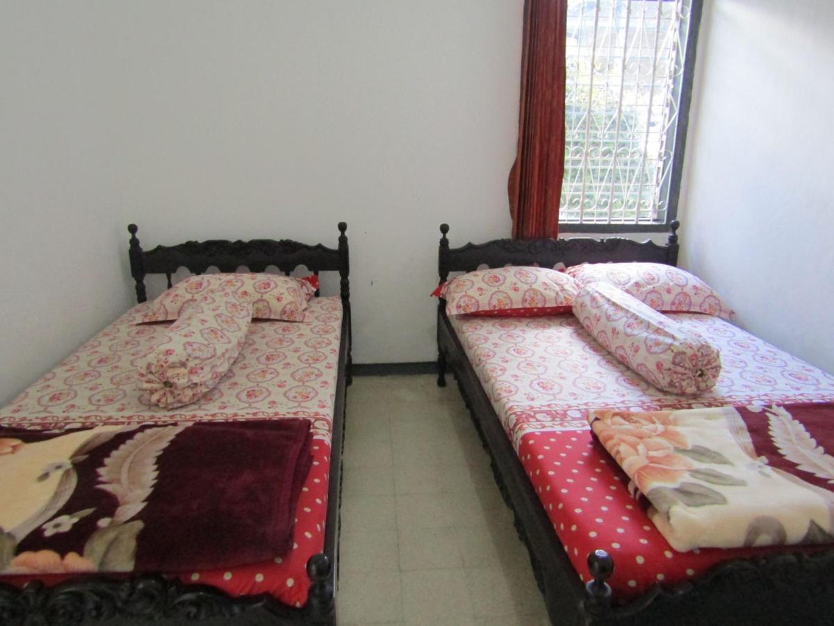 Hotel Pantes Sarangan Luaran gambar