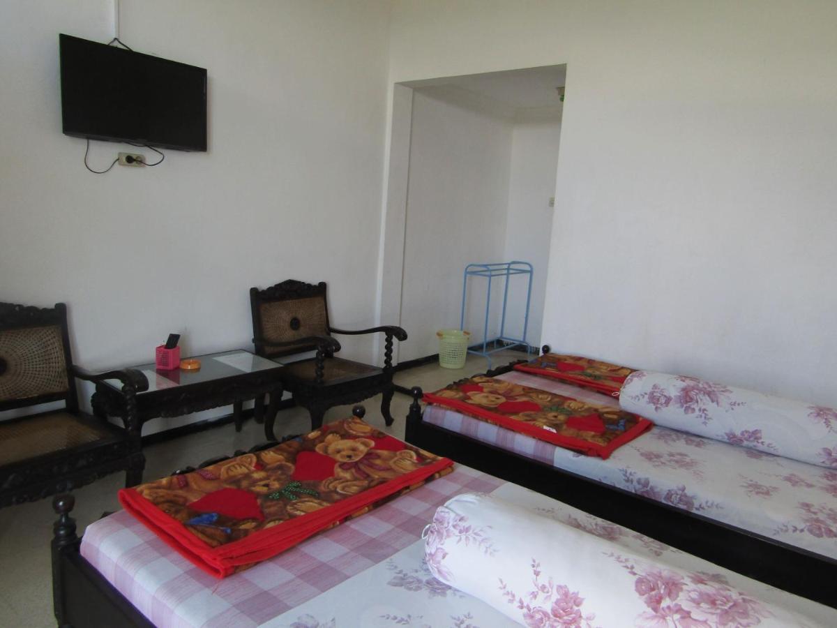 Hotel Pantes Sarangan Luaran gambar